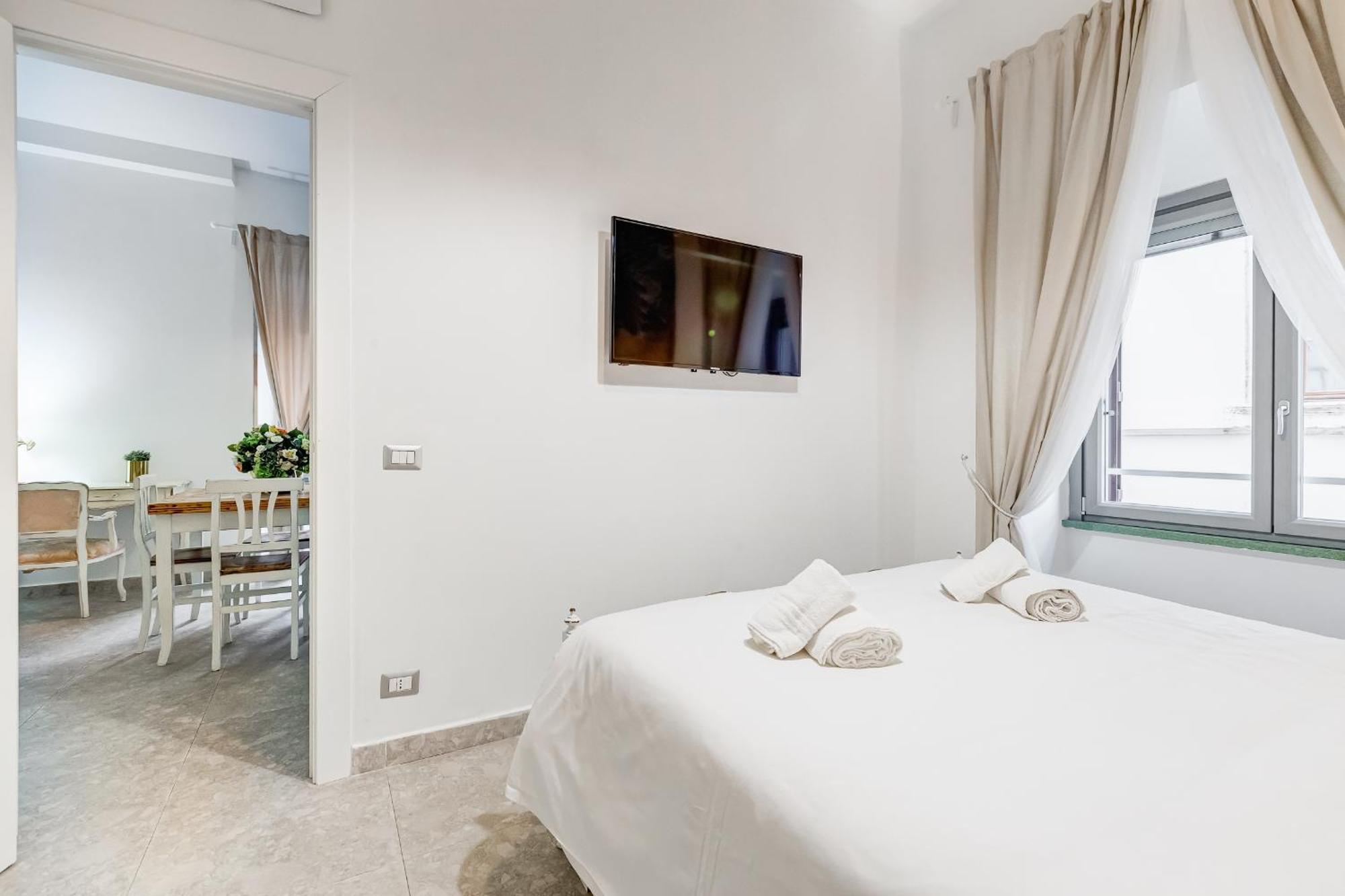 Trevi Fountain - Shabby - Romedreamhome * Rom